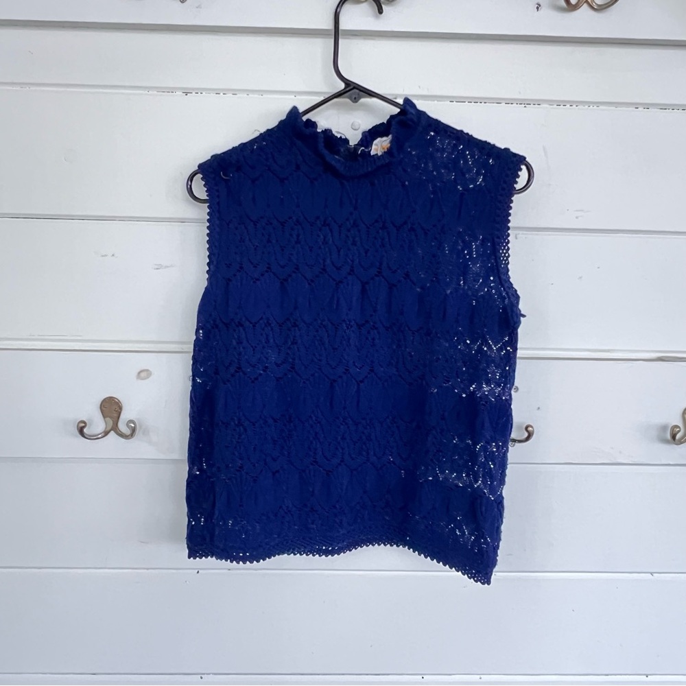 Vintage Crochet Blue Sleeveless Sweater vest. Mock ruffled Neckline. Fits S/M.